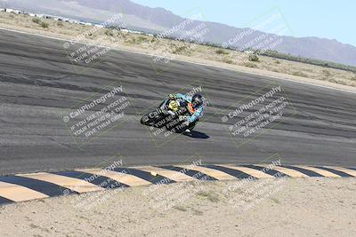 media/Jan-16-2026-CVMA Friday Practice (Fri) [[6f2bf47531]]/5-Racer 4-Trackday1/Session 2 (Bowl)/